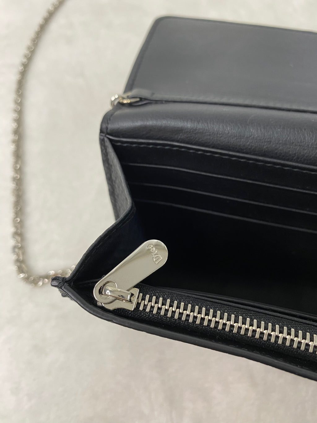 CHRISTIAN DIOR Geniune Chainbag