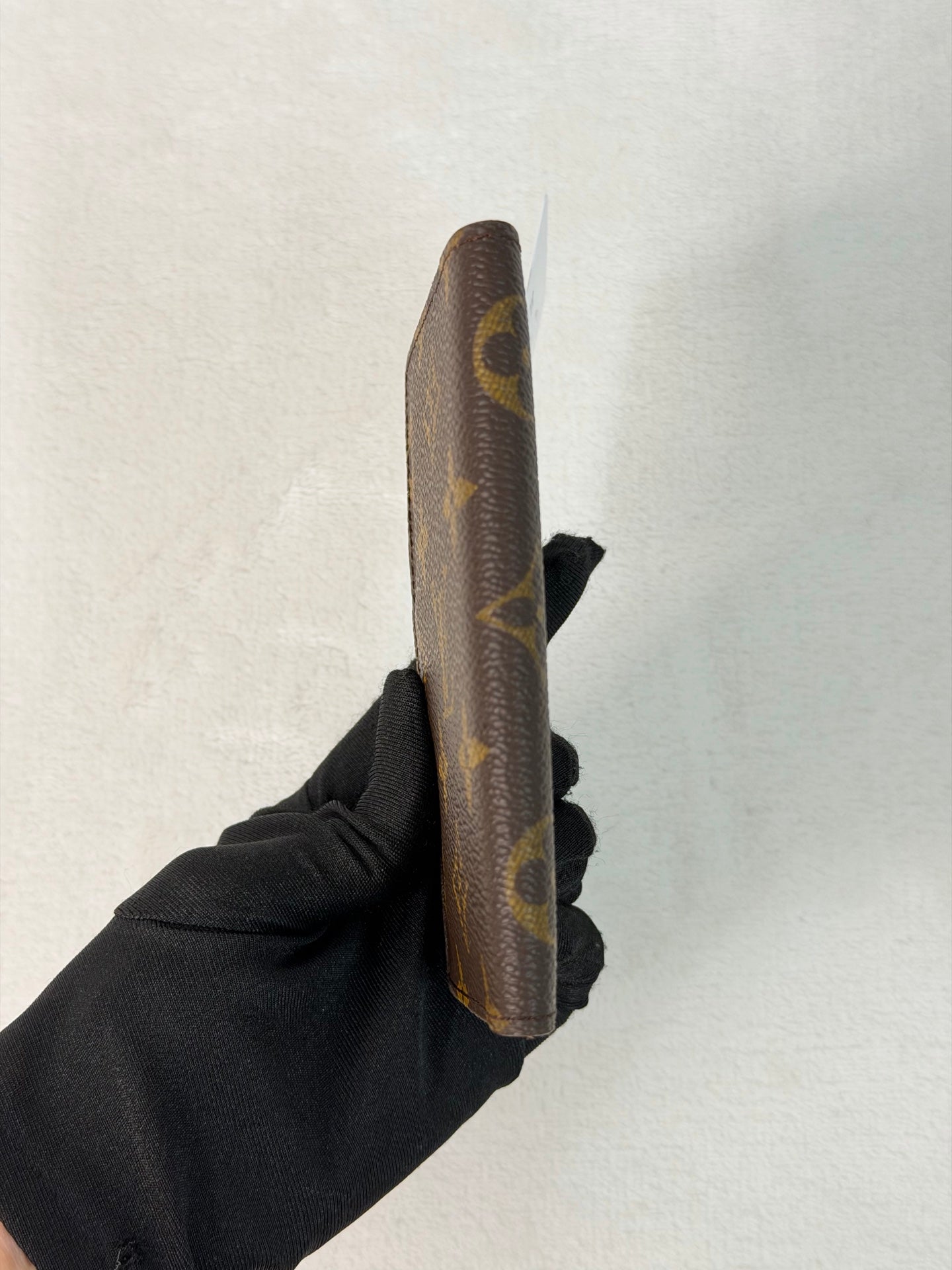 LOUIS VUITTON Monogram Notebook ( With pen)