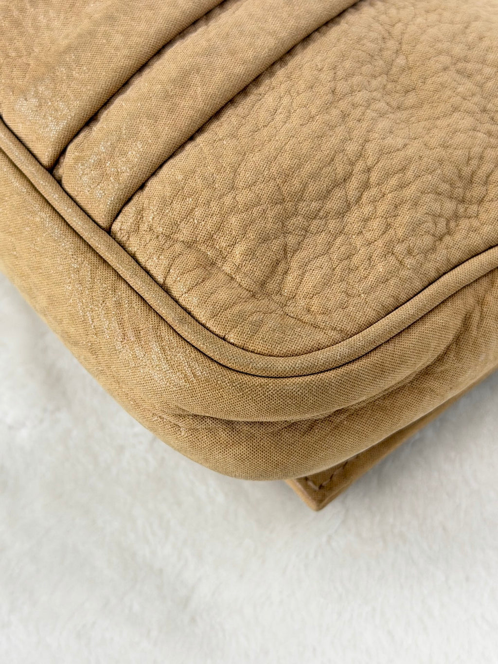 FENDI Milky-color Mini Shouderbag