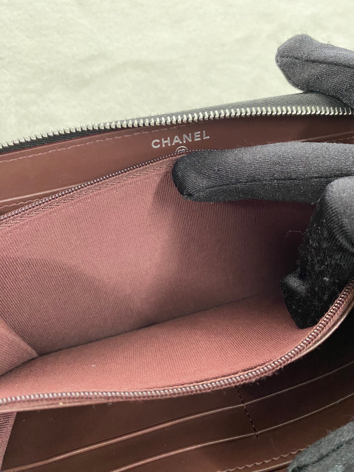 CHANEL Cavier Genuine Wallet