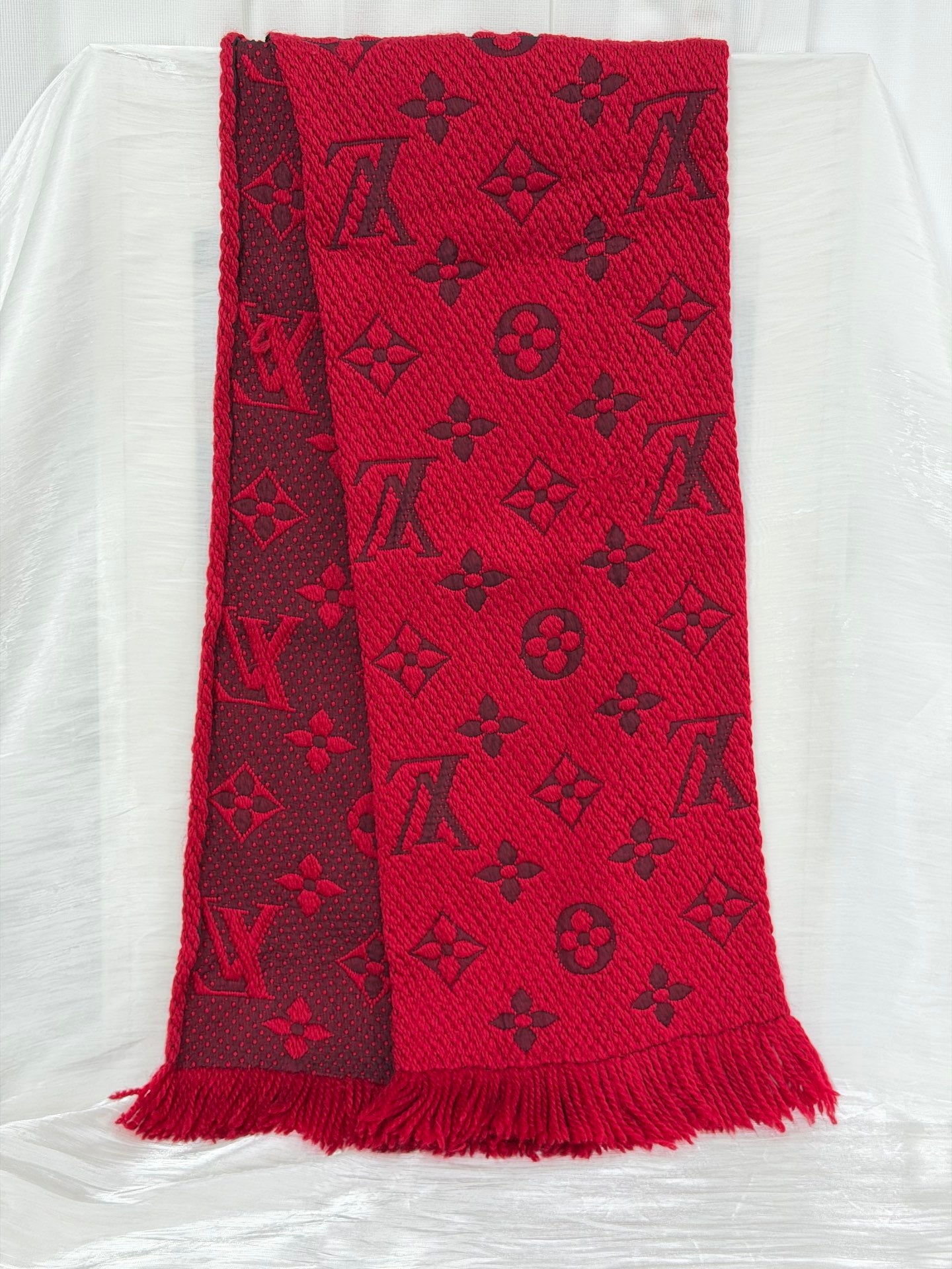 LOUIS VUITTON Monogram Scarf