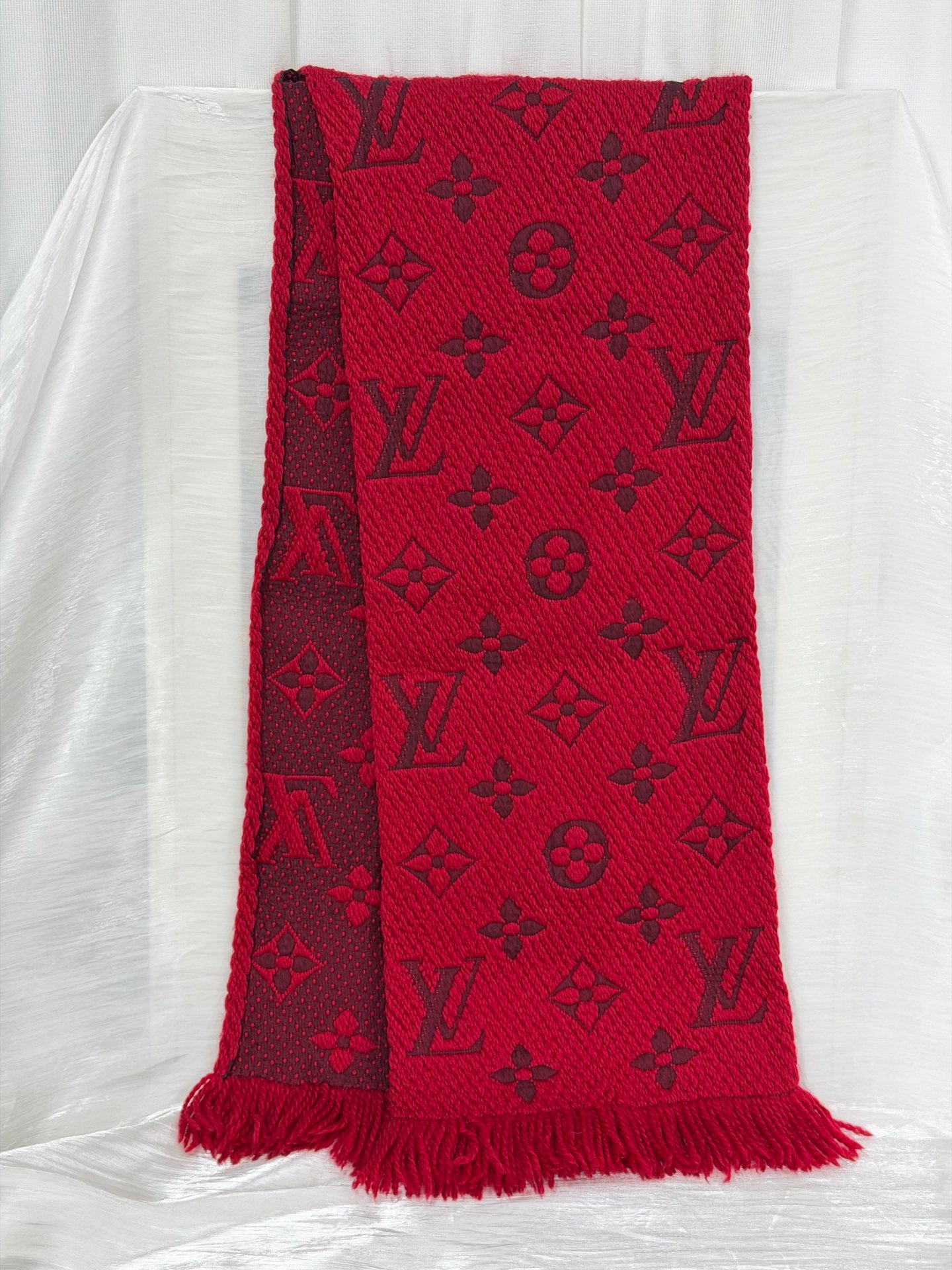 LOUIS VUITTON Monogram Scarf