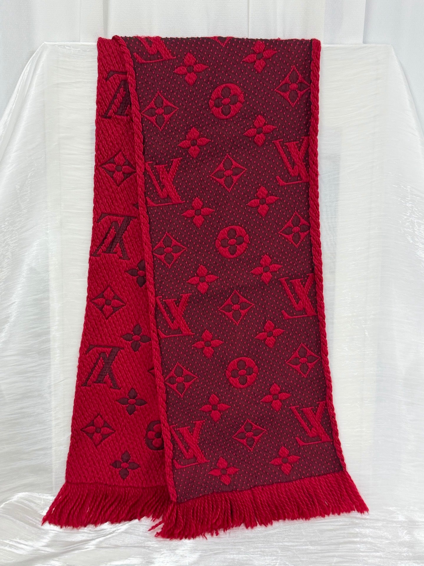 LOUIS VUITTON Monogram Scarf