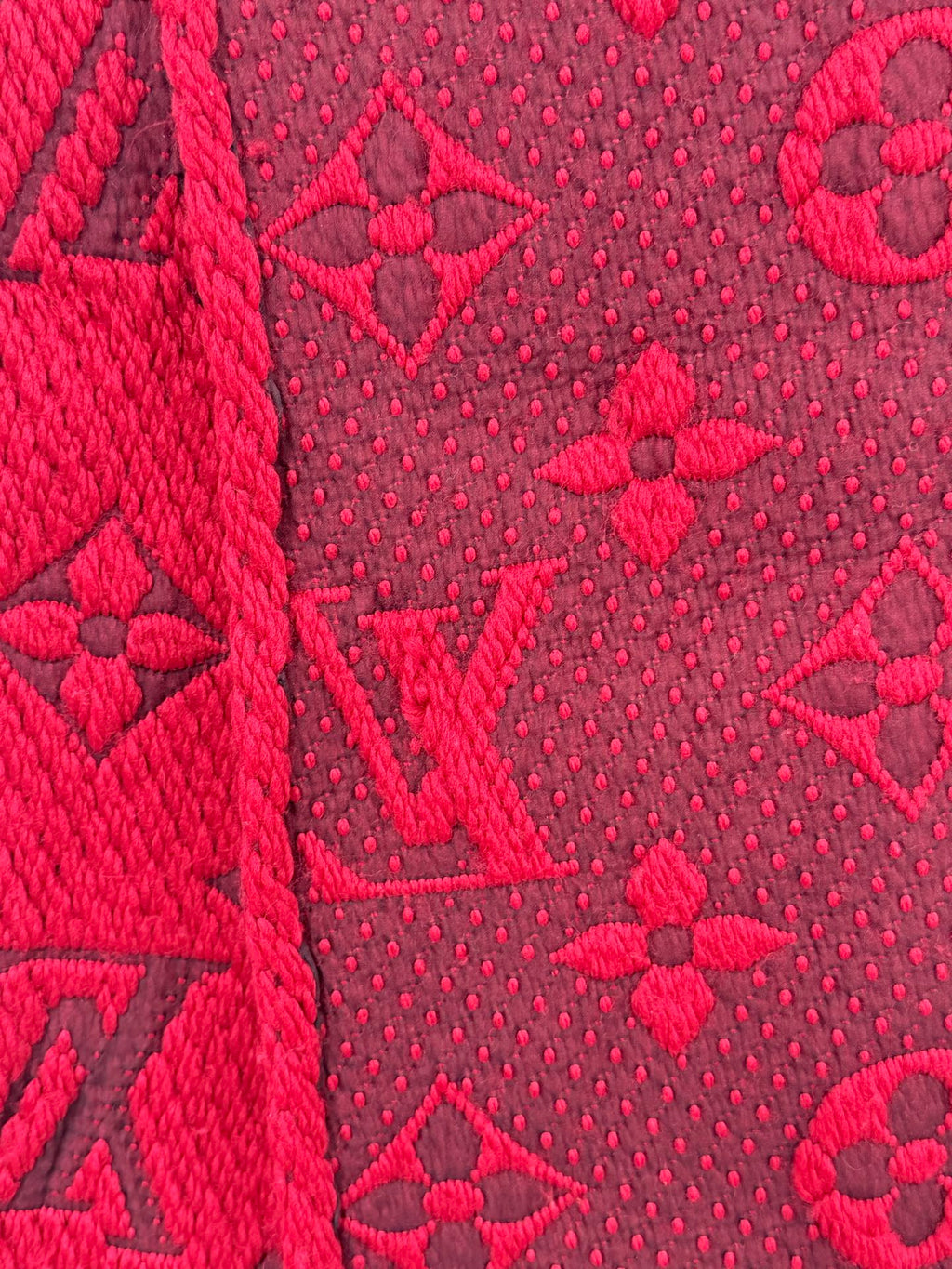 LOUIS VUITTON Monogram Scarf