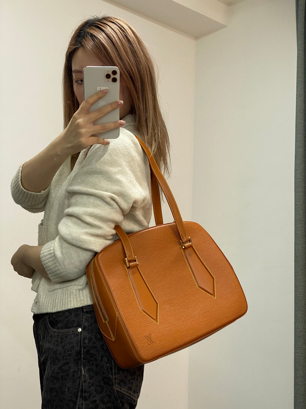 LOUIS VUITTON Epi Shoulderbag