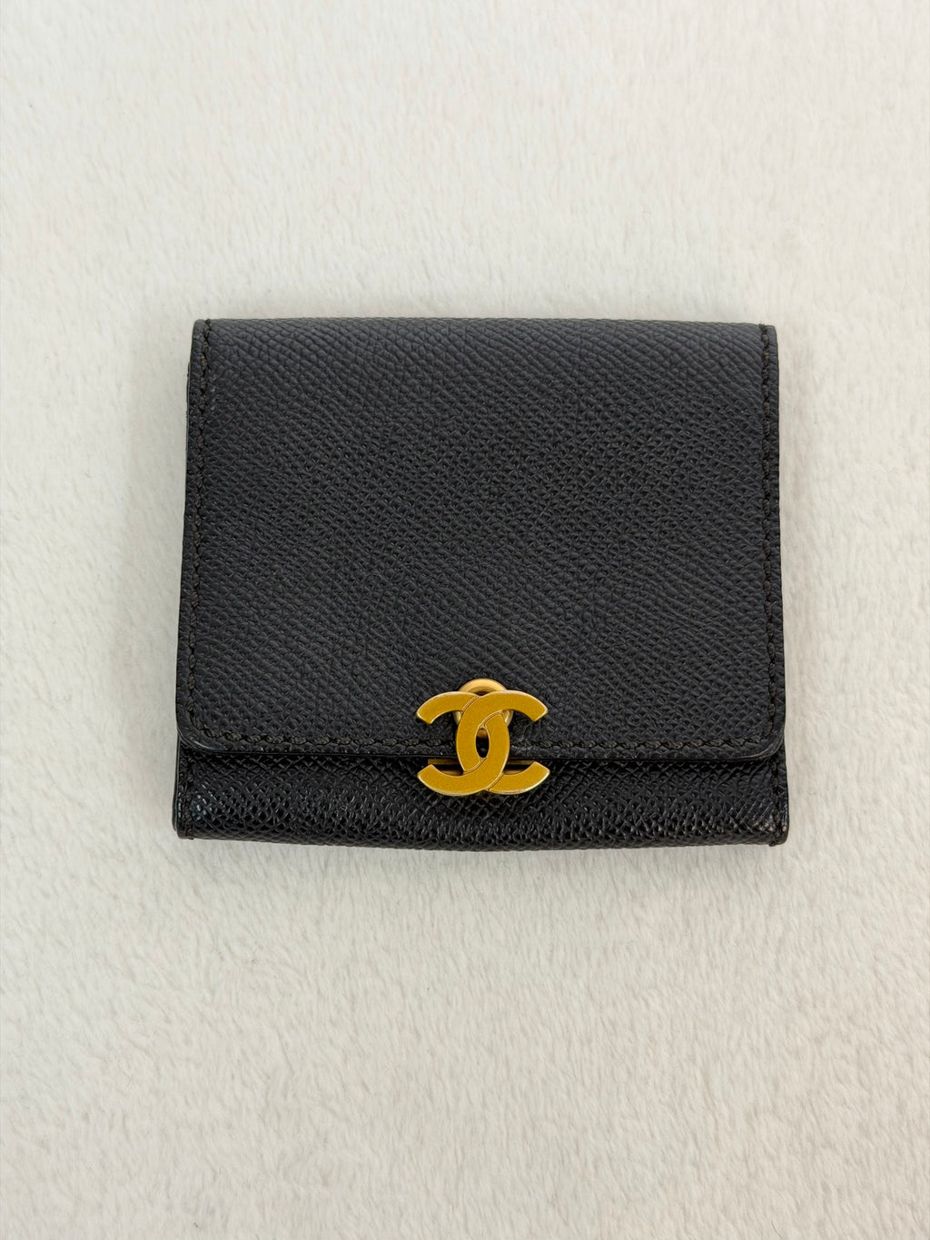 CHANEL Cavier Wallet