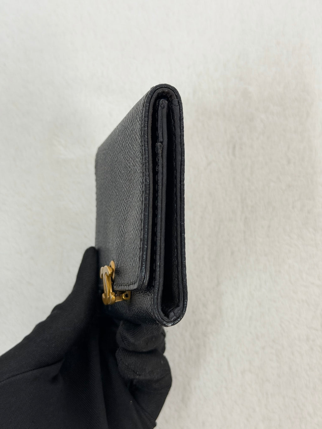 CHANEL Cavier Wallet