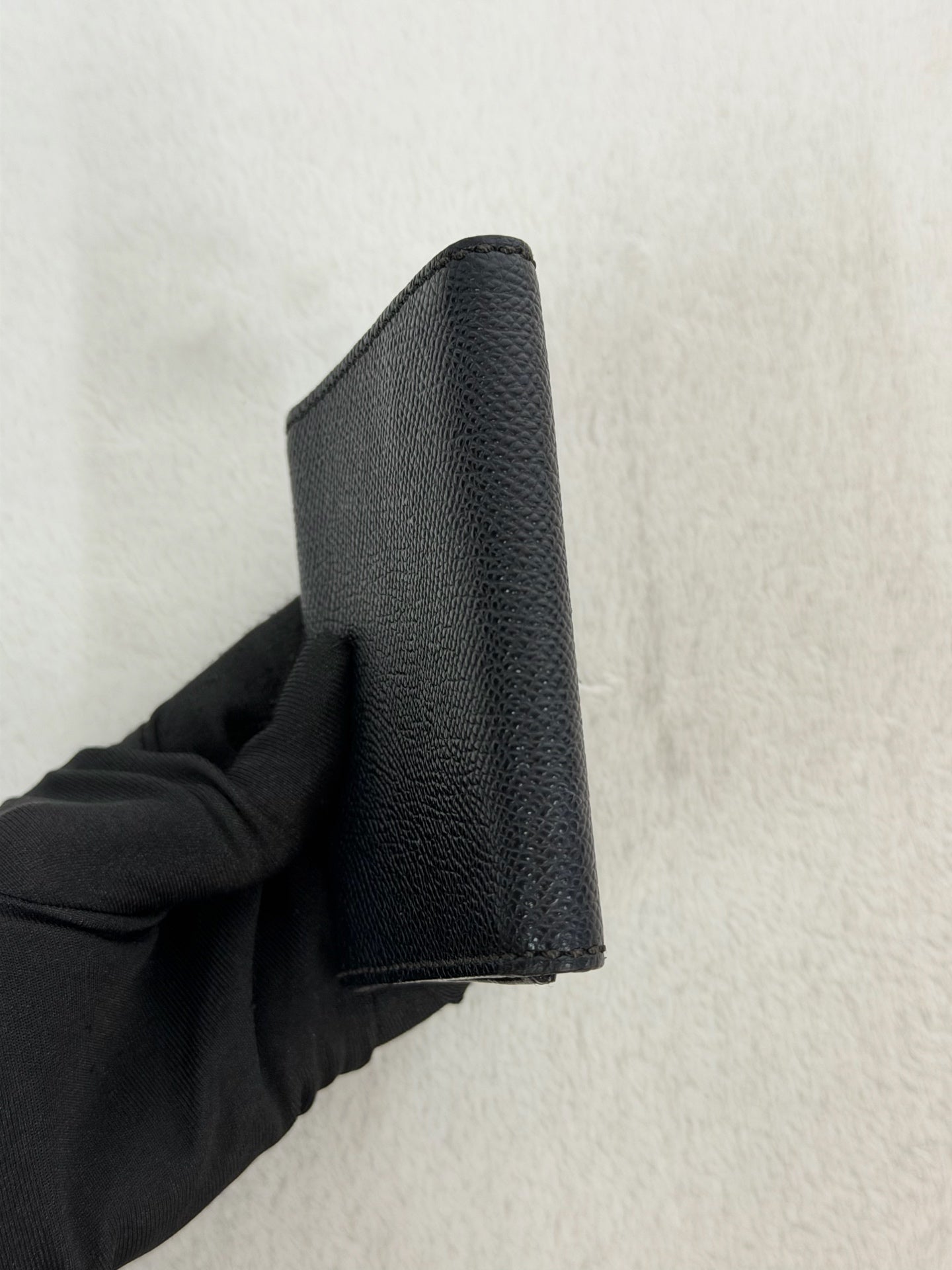 CHANEL Cavier Wallet