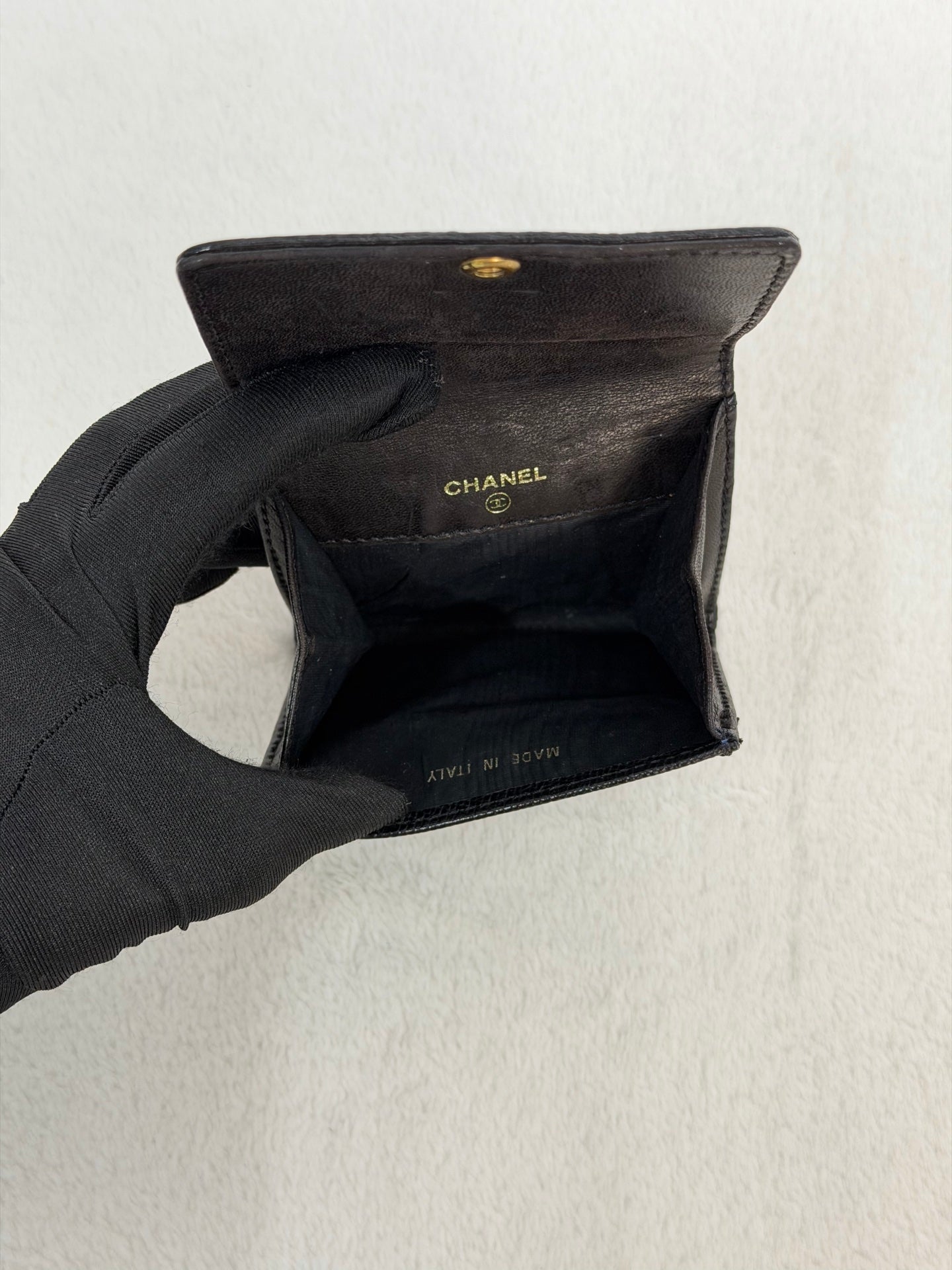 CHANEL Cavier Wallet