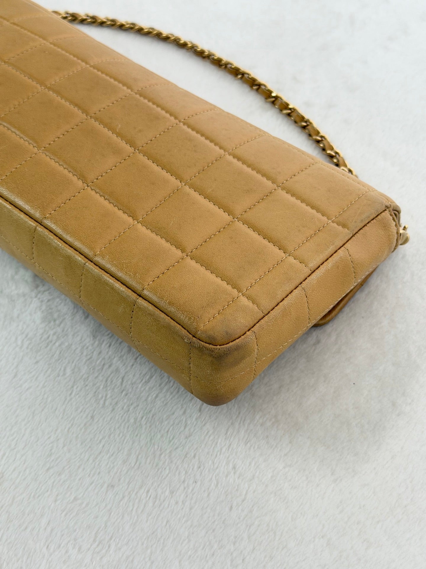 CHANEL Double-C Chainbag