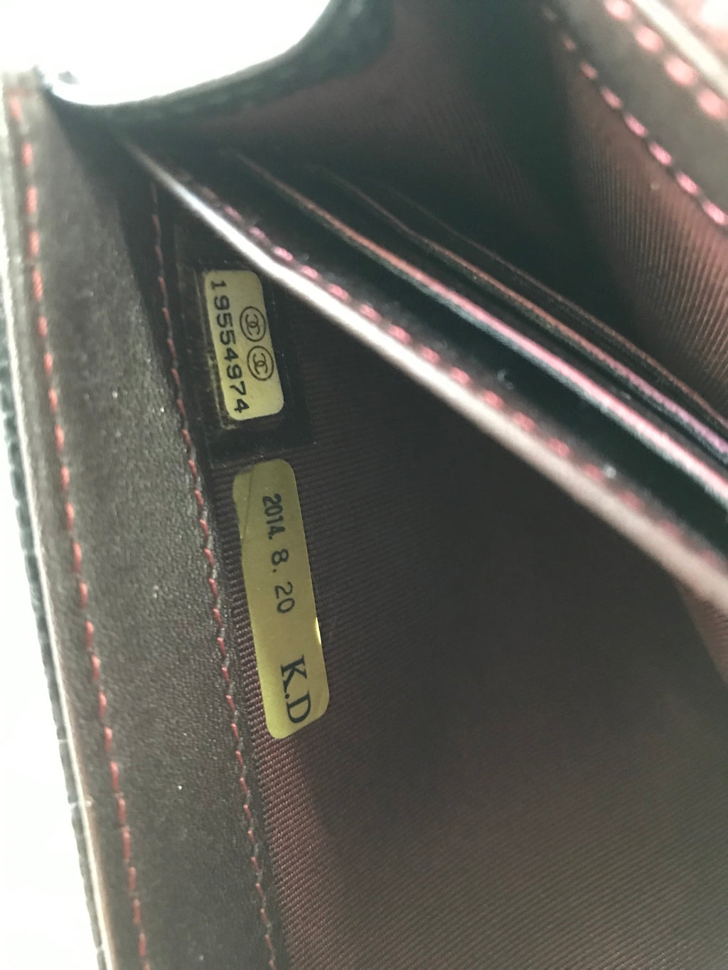 CHANEL Cavier Wallet