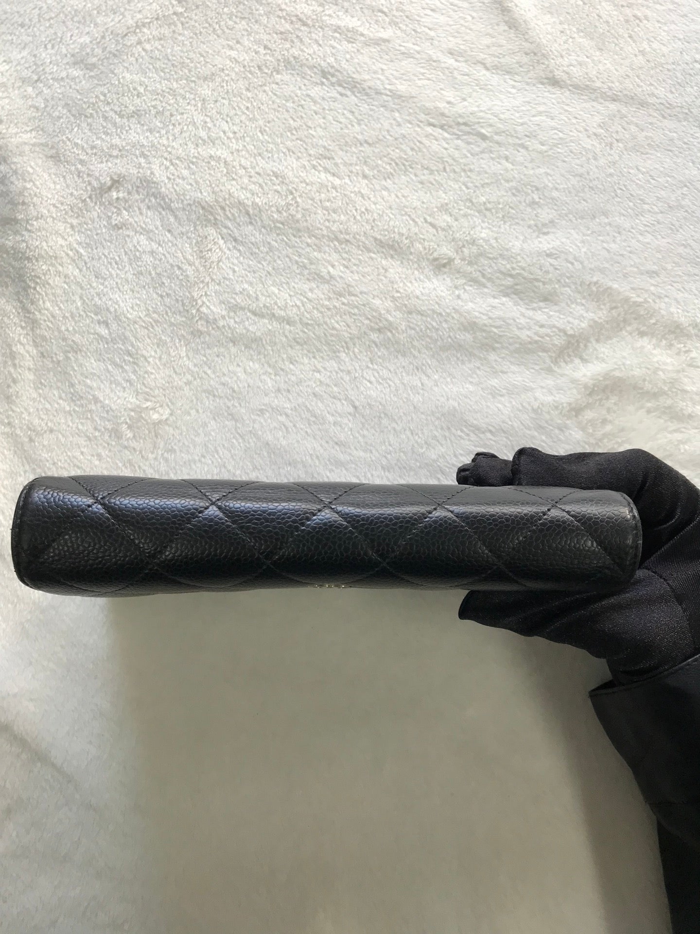 CHANEL Cavier Wallet