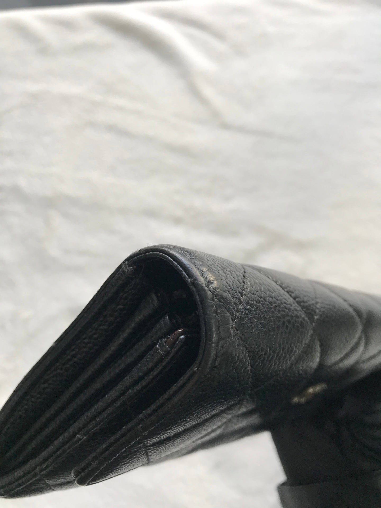 CHANEL Cavier Wallet