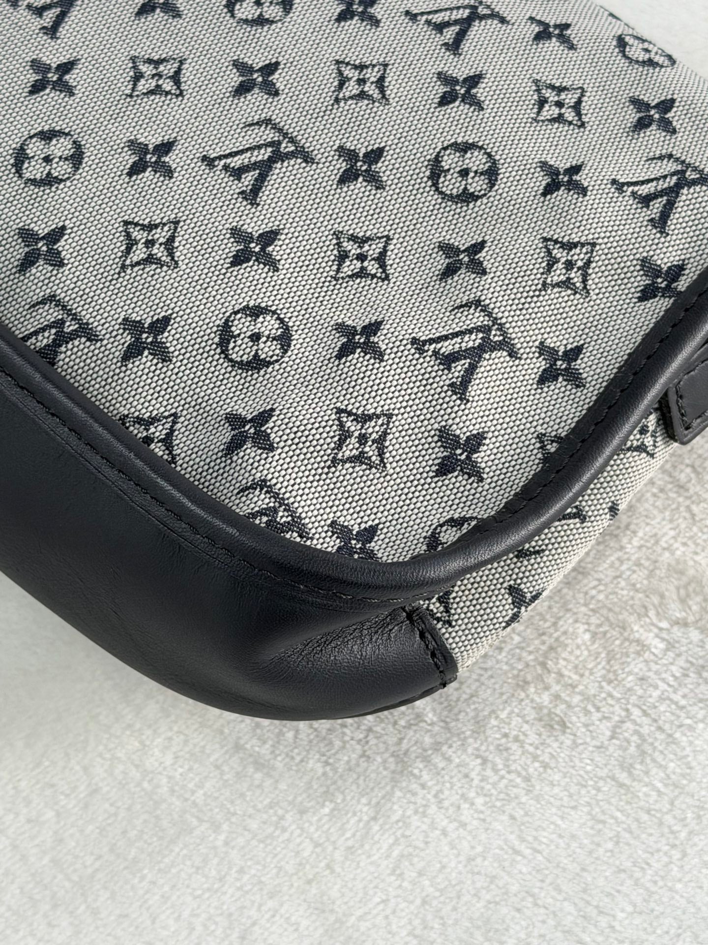 LOUIS VUITTON Monogram Denim Shoulderbag