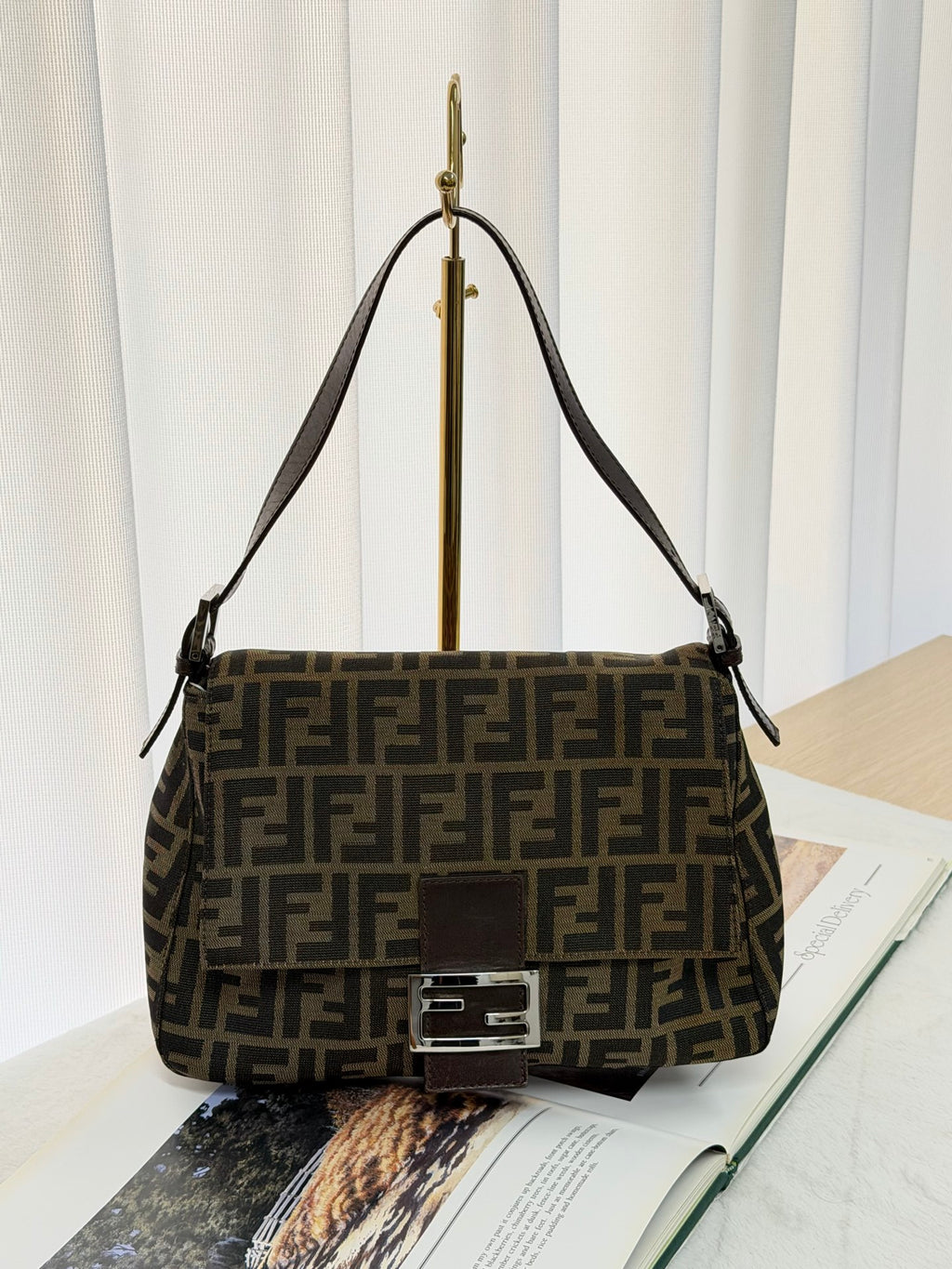 FENDI Zucca Baguette Shoulderbag