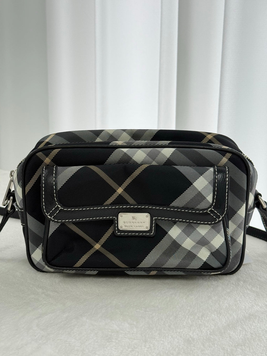 BURBERRY Plaid Pattern Shoulderbag