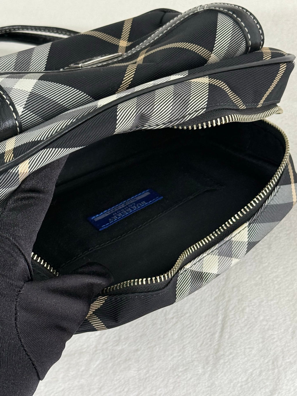 BURBERRY Plaid Pattern Shoulderbag