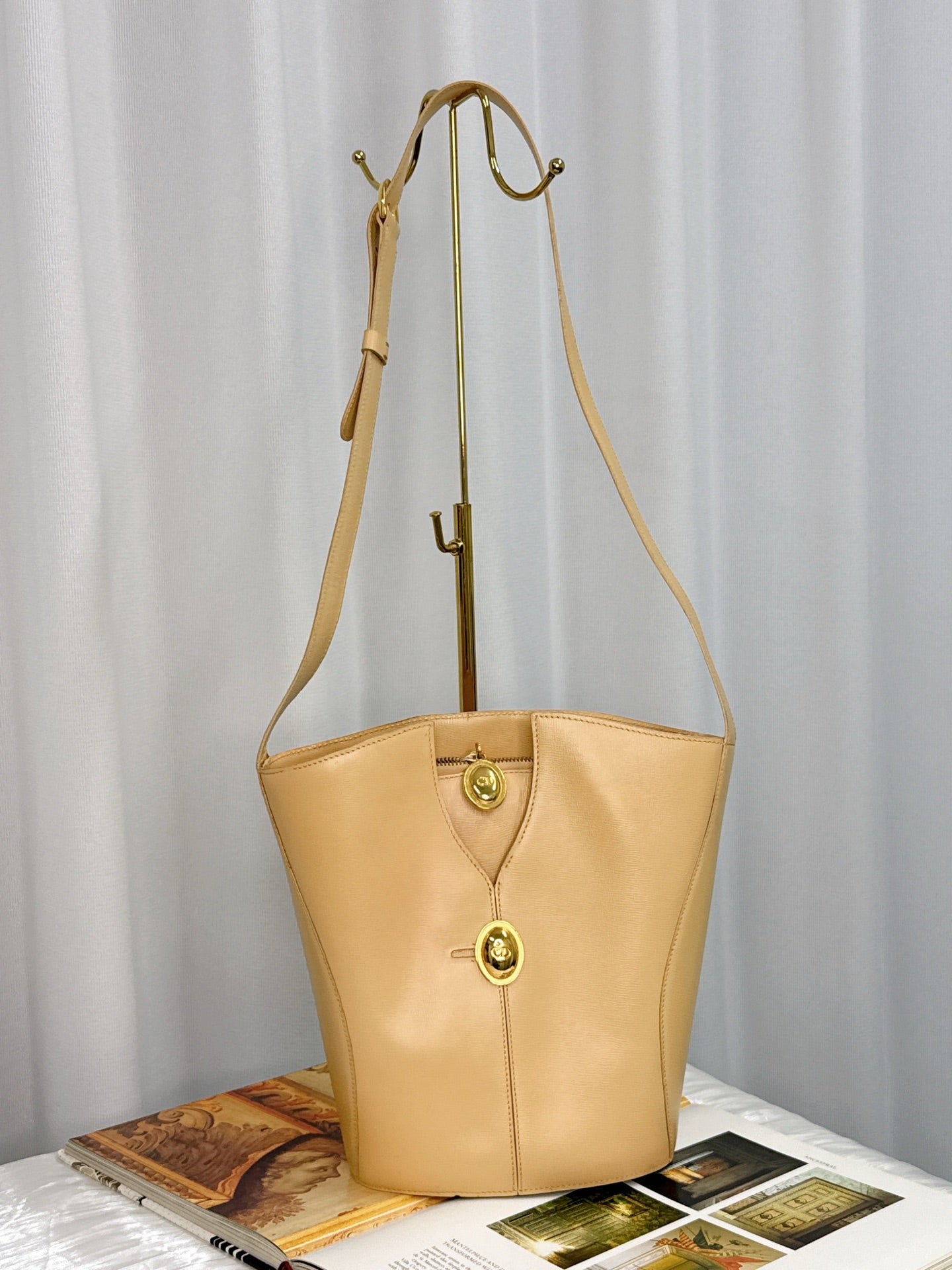 CHRISTIAN DIOR Genuine Handbag