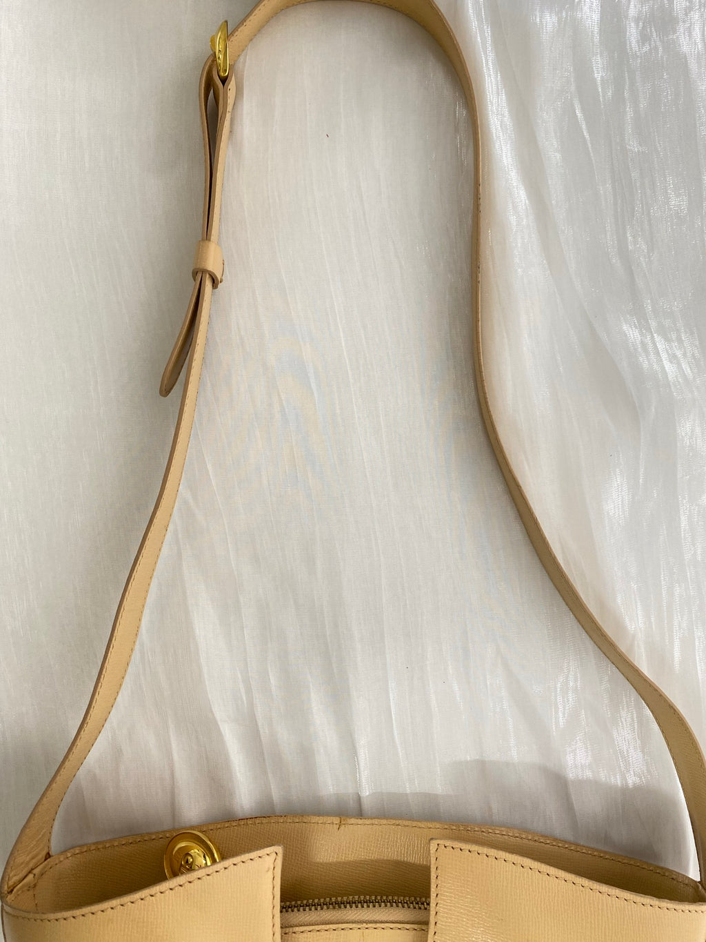 CHRISTIAN DIOR Genuine Handbag