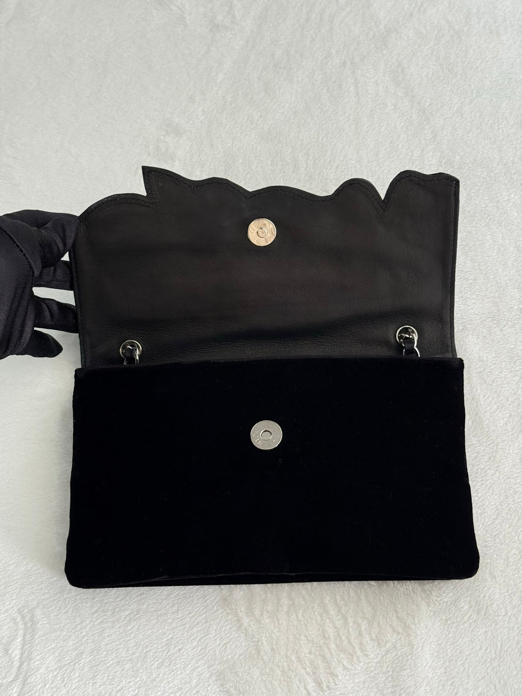 CHANEL Suede Chainbag