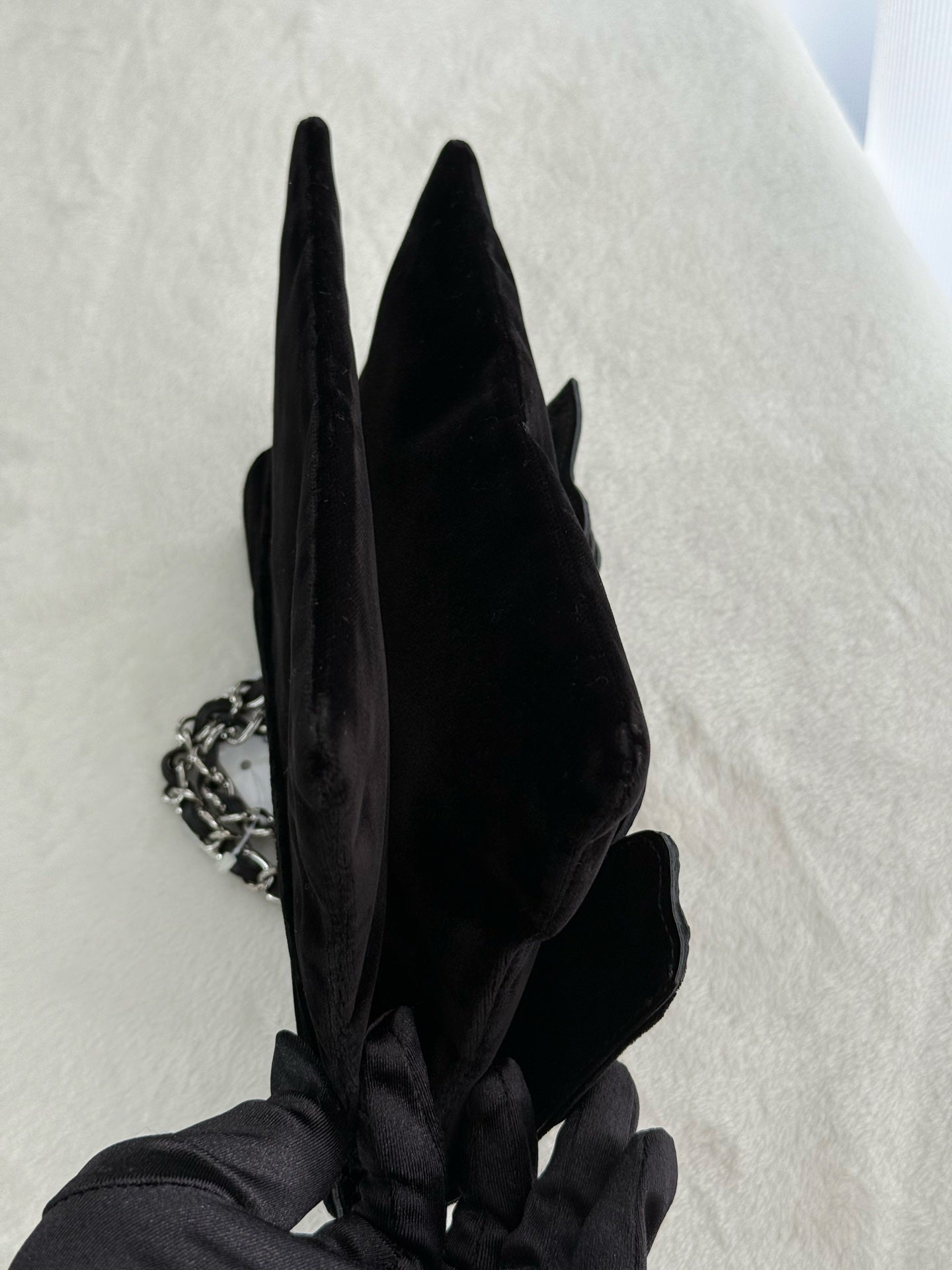 CHANEL Suede Chainbag
