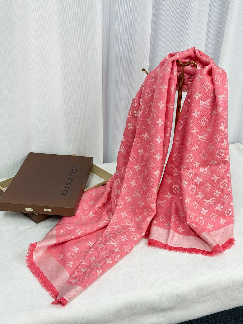 LOUIS VUITTON Monogram Cashmere Scarf