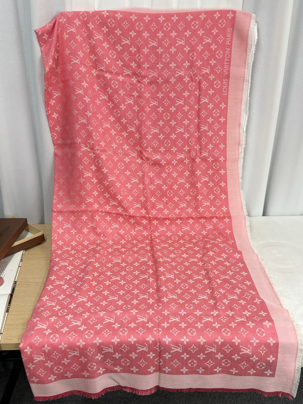 LOUIS VUITTON Monogram Cashmere Scarf