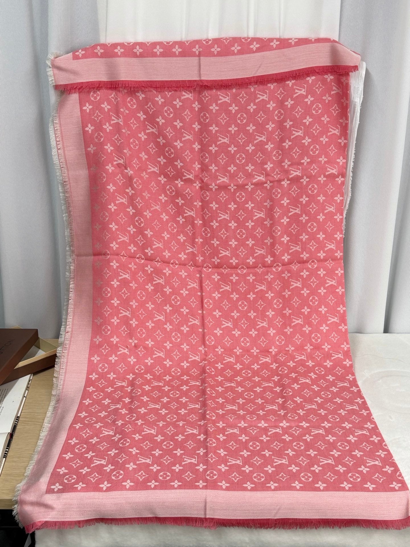LOUIS VUITTON Monogram Cashmere Scarf