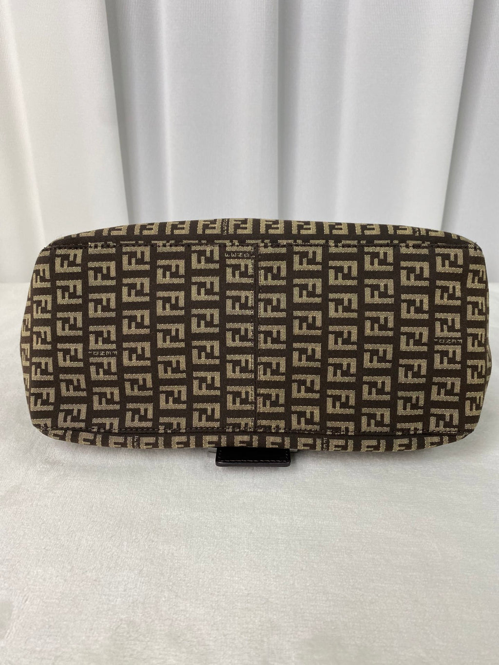 FENDI Zucca Large Beguetta Shoulder bag