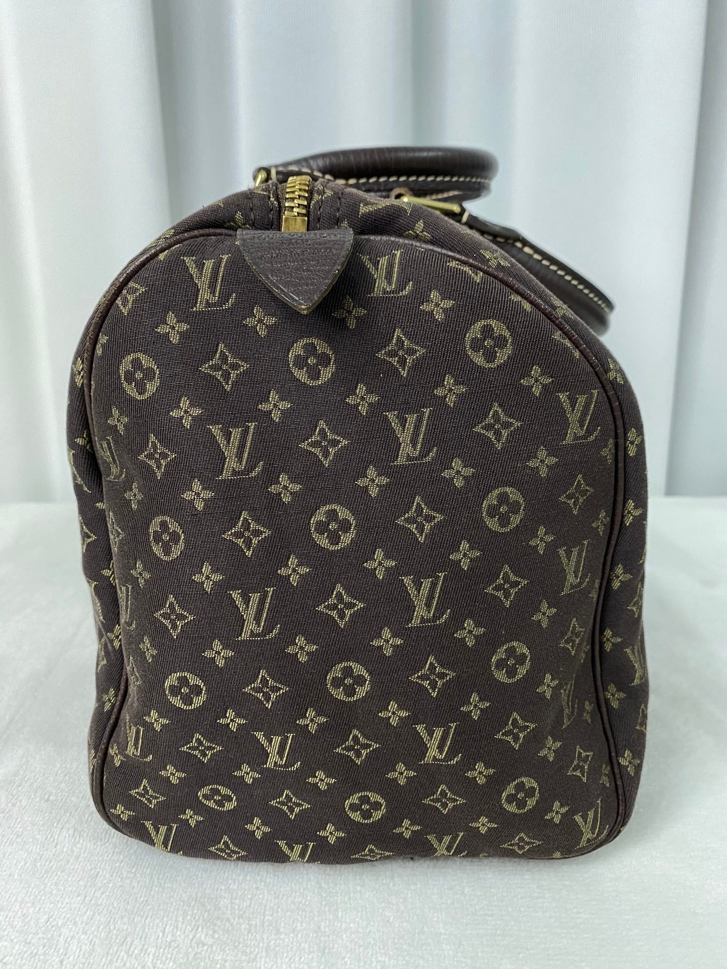 LOUIS VUITTON Monogram Speedy30'