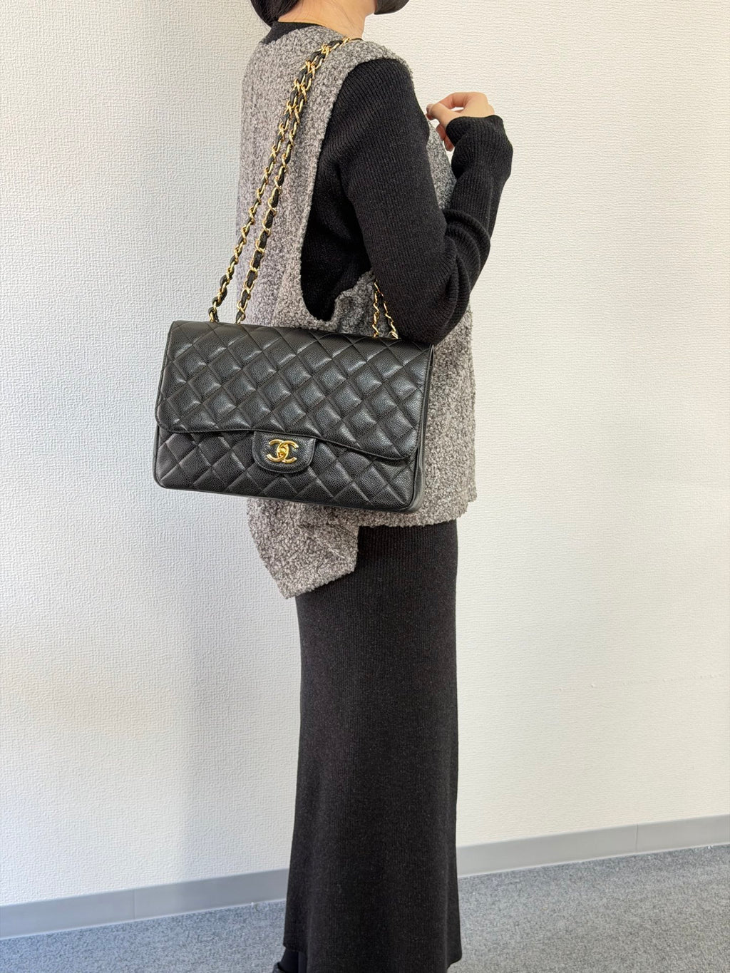 CHANELClassic Cavier Chainbag