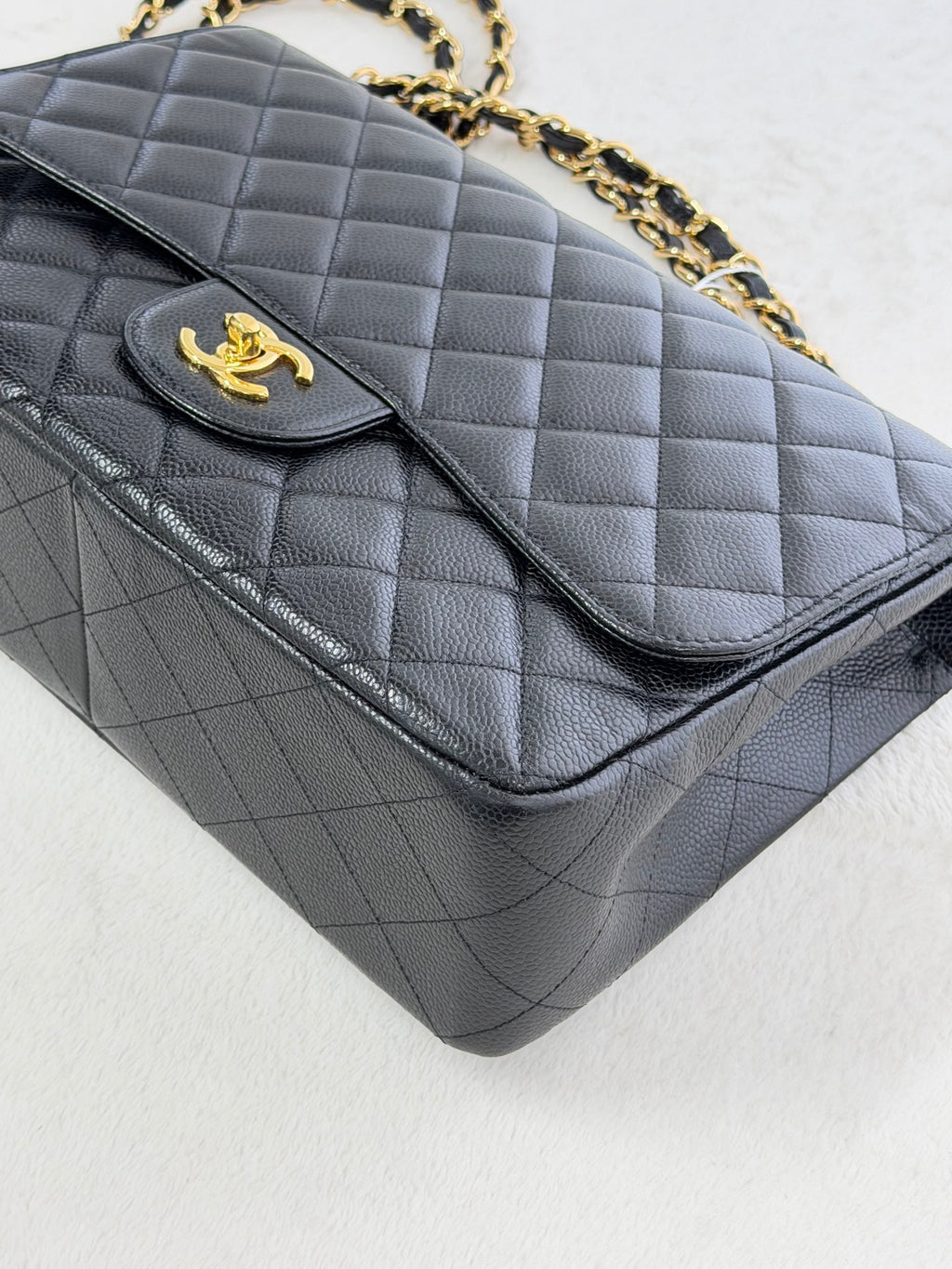 CHANELClassic Cavier Chainbag