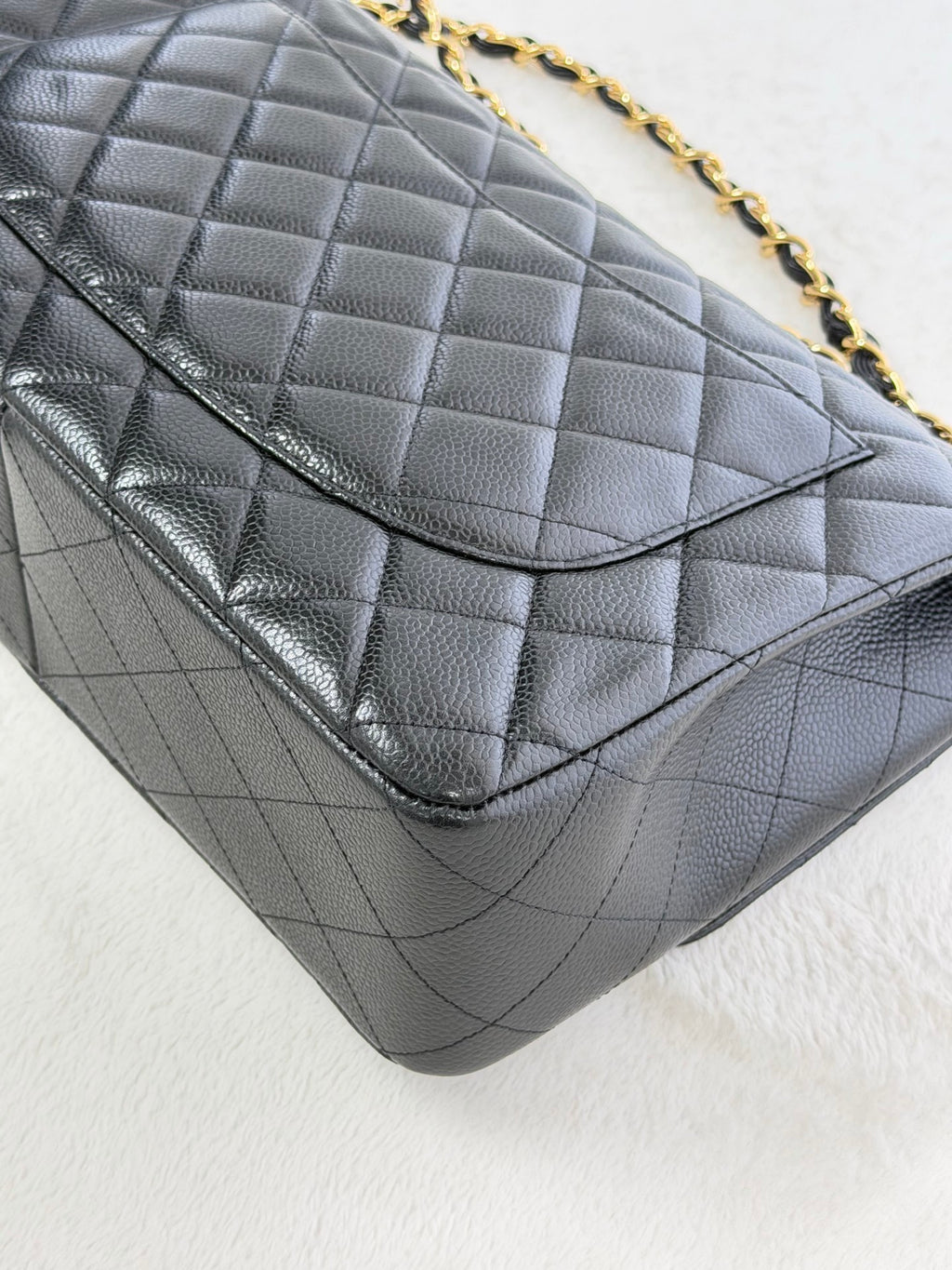 CHANELClassic Cavier Chainbag