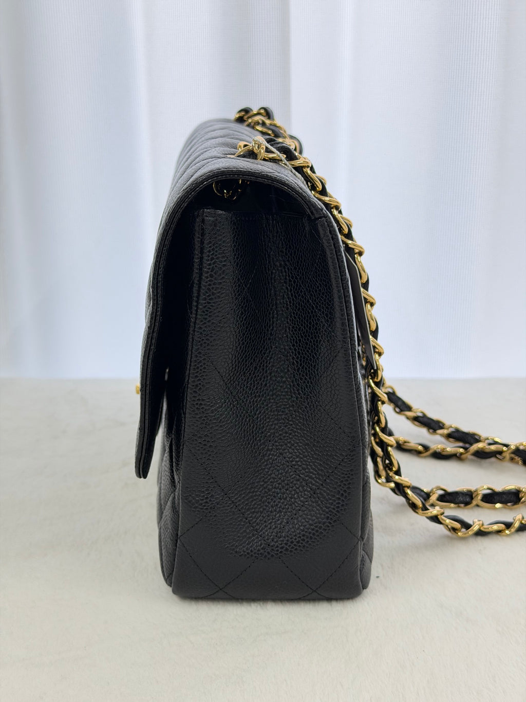 CHANELClassic Cavier Chainbag