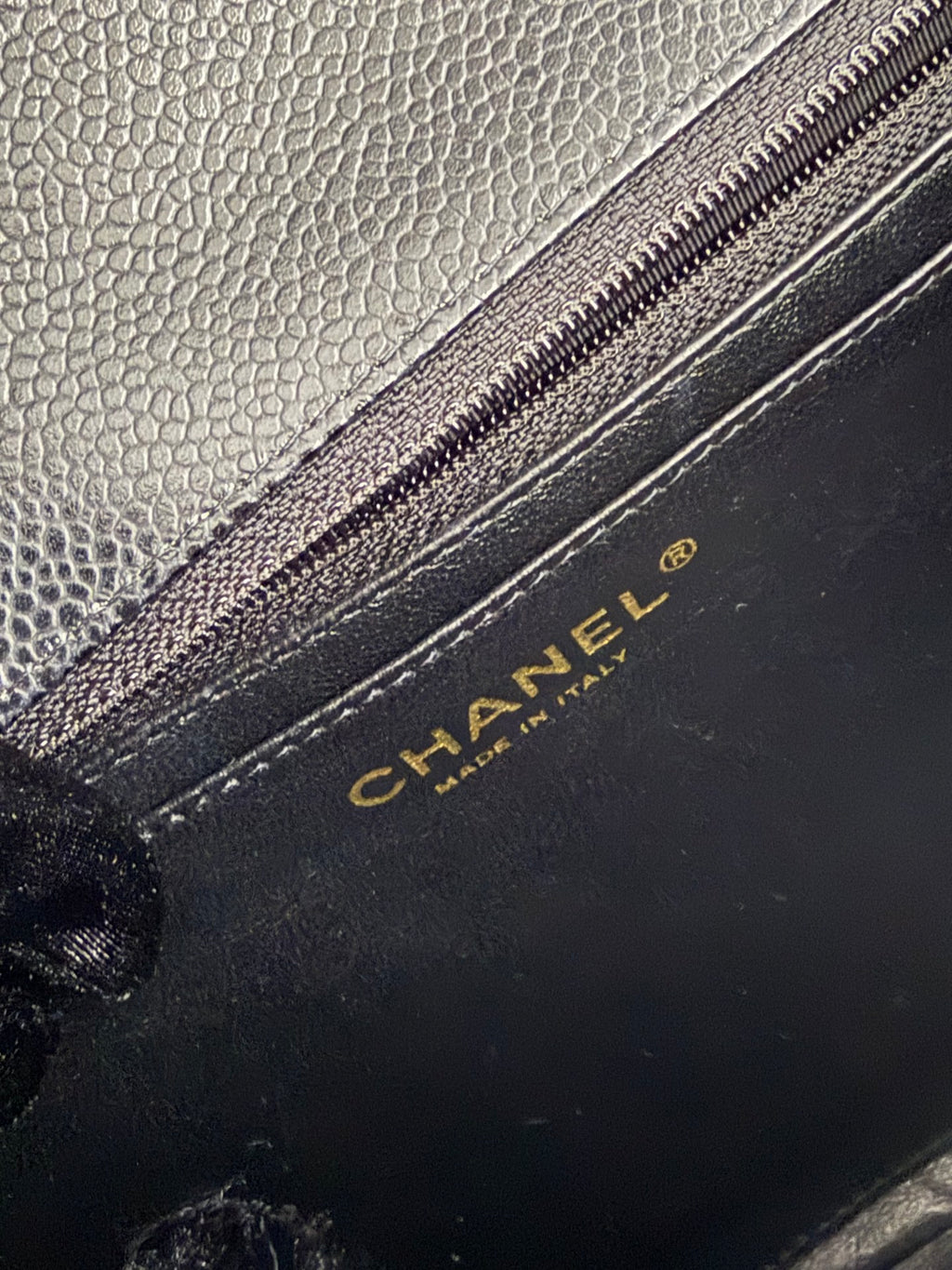 CHANELClassic Cavier Chainbag