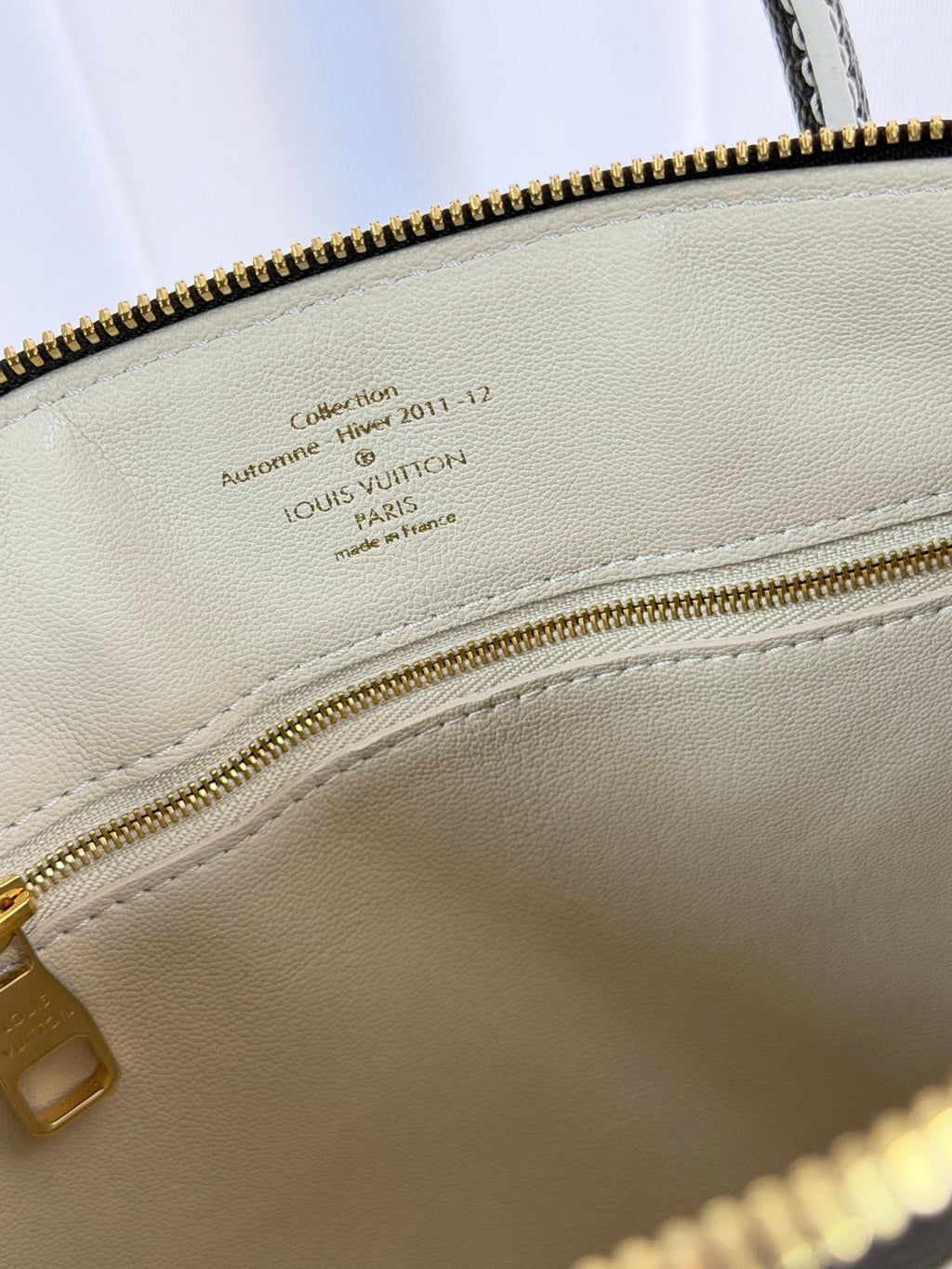 LOUIS VUITTON Monogram Limited Handbag