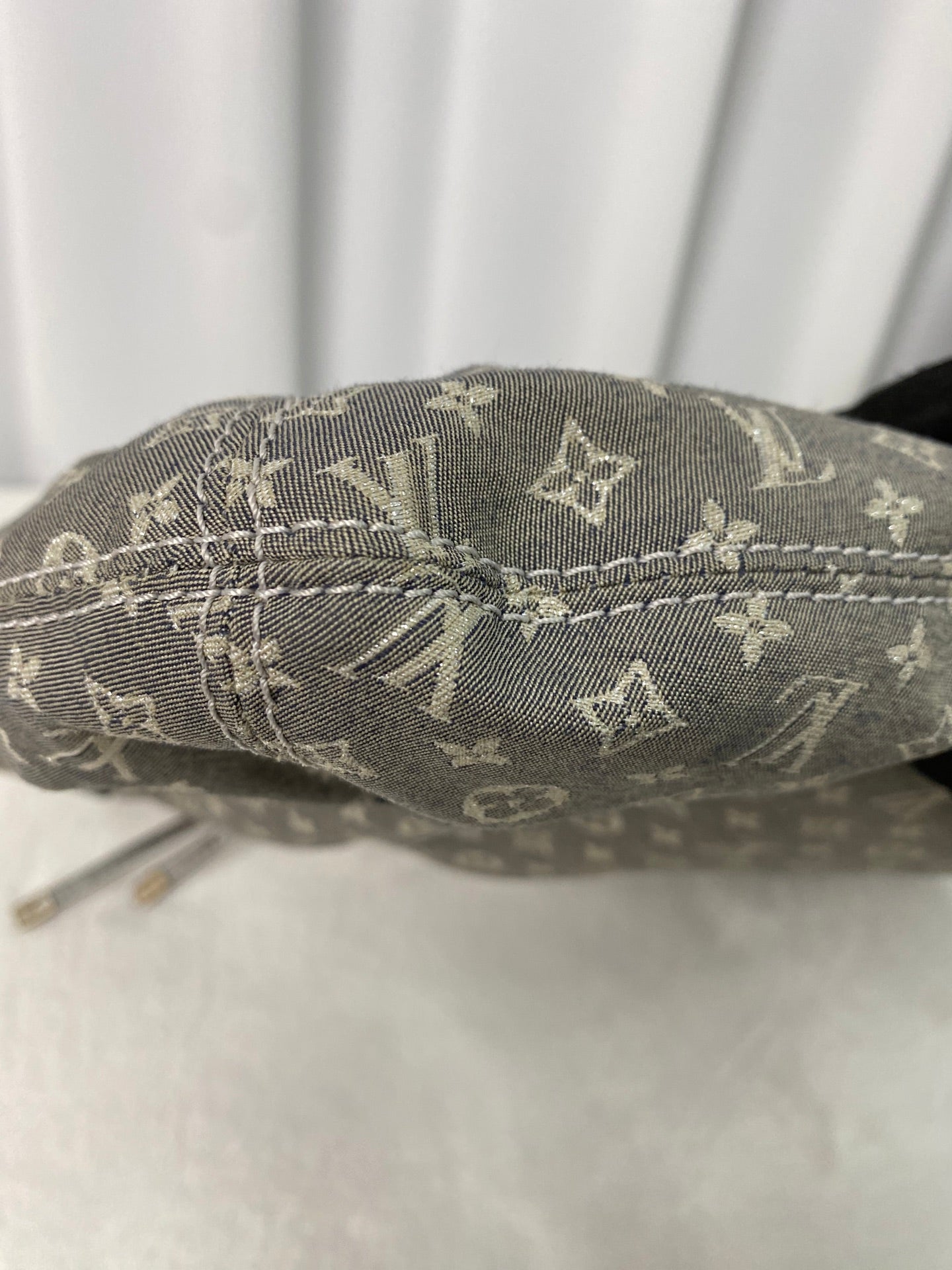 LOUIS VUITTON Monogram Denim Hobobag