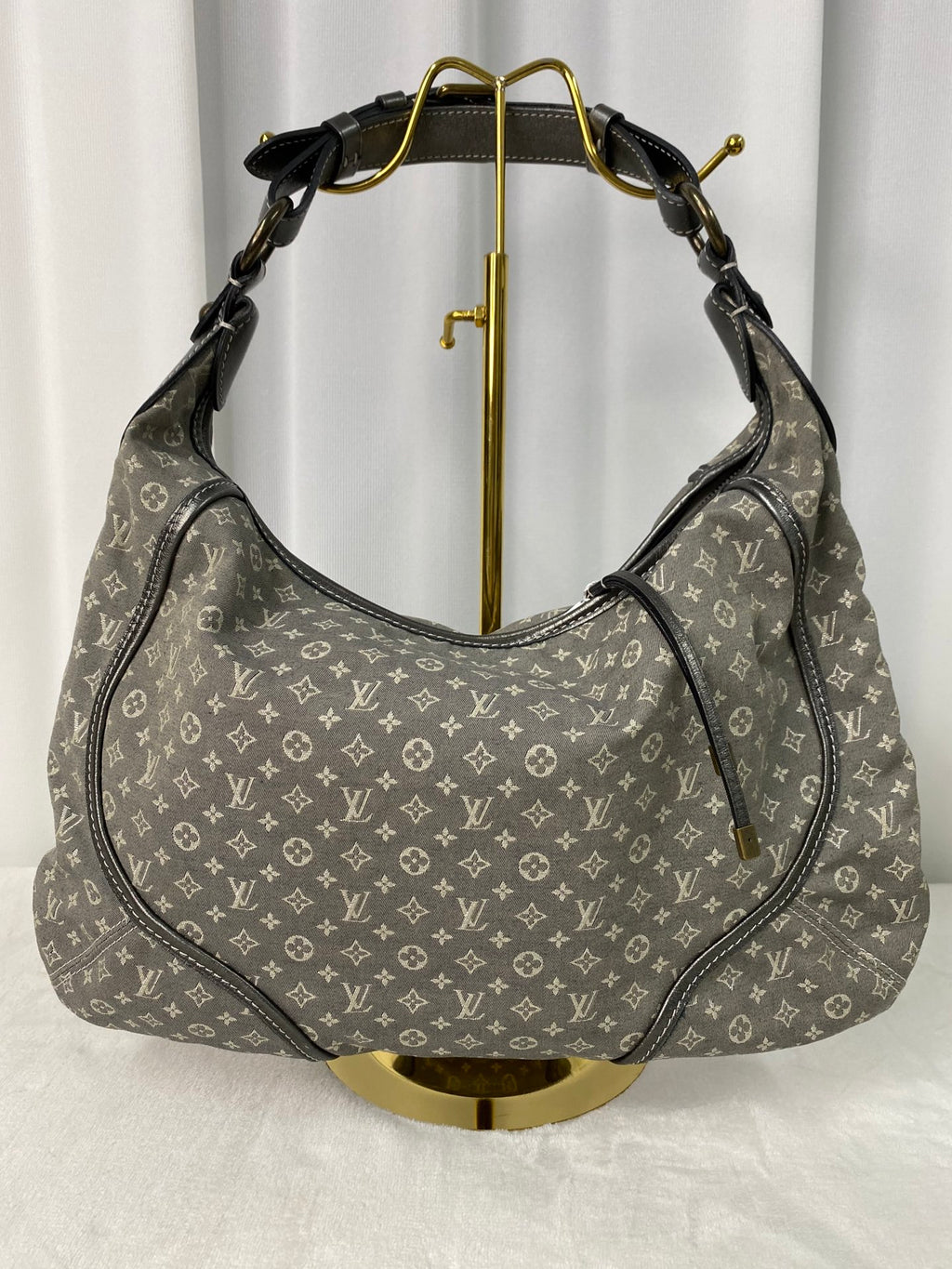 LOUIS VUITTON Monogram Denim Hobobag