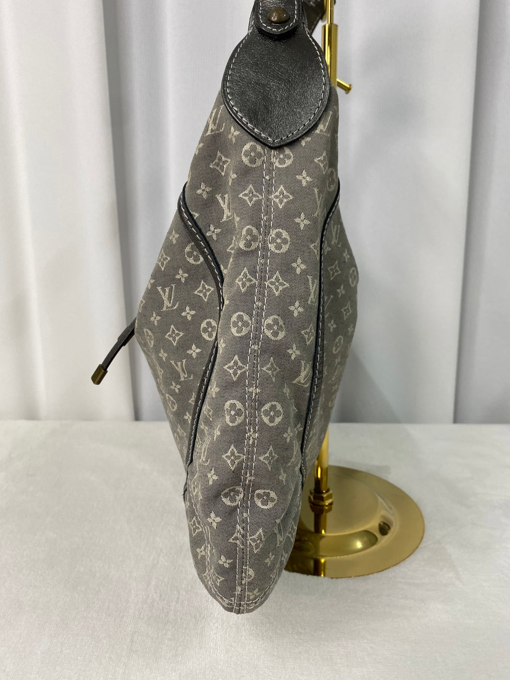 LOUIS VUITTON Monogram Denim Hobobag