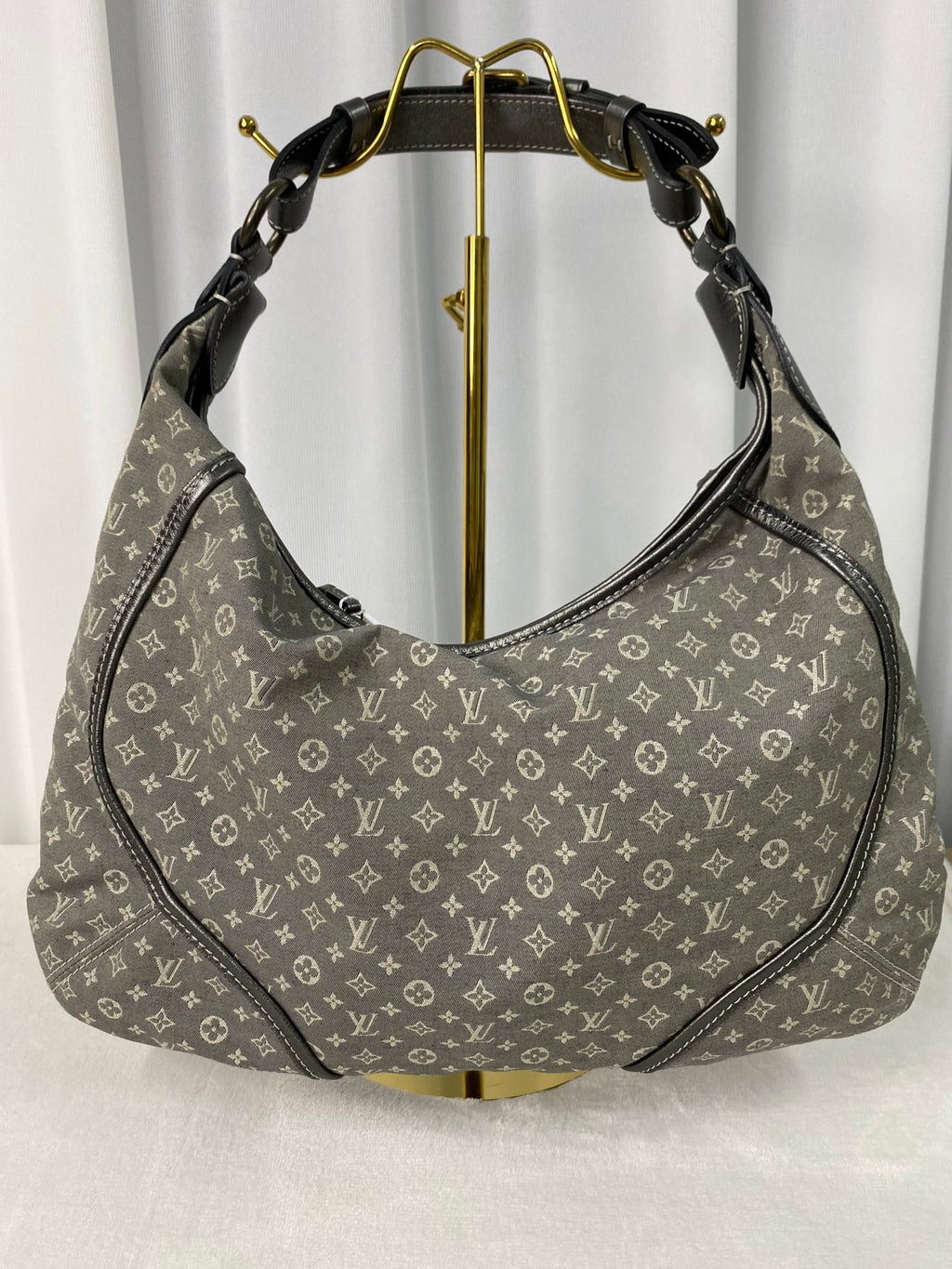 LOUIS VUITTON Monogram Denim Hobobag