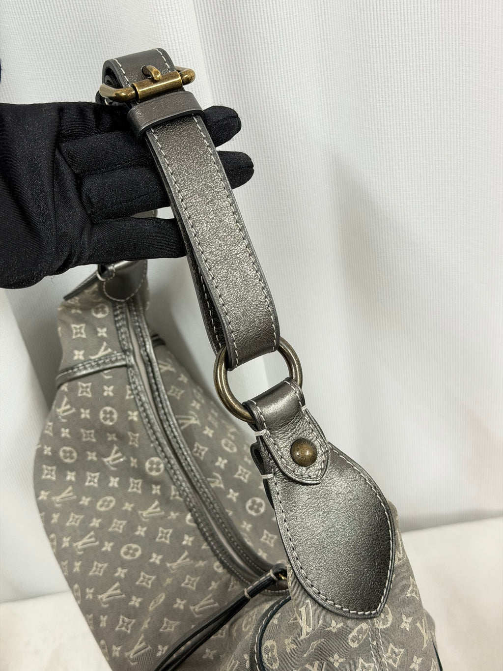 LOUIS VUITTON Monogram Denim Hobobag