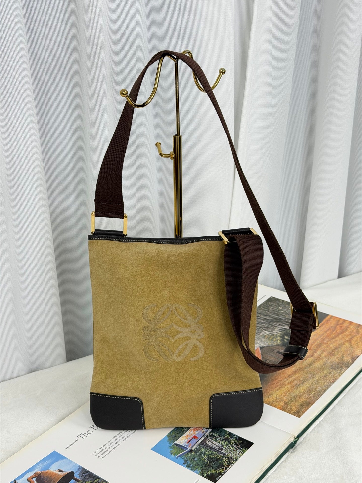 LOEWE Suede Shoulderbag