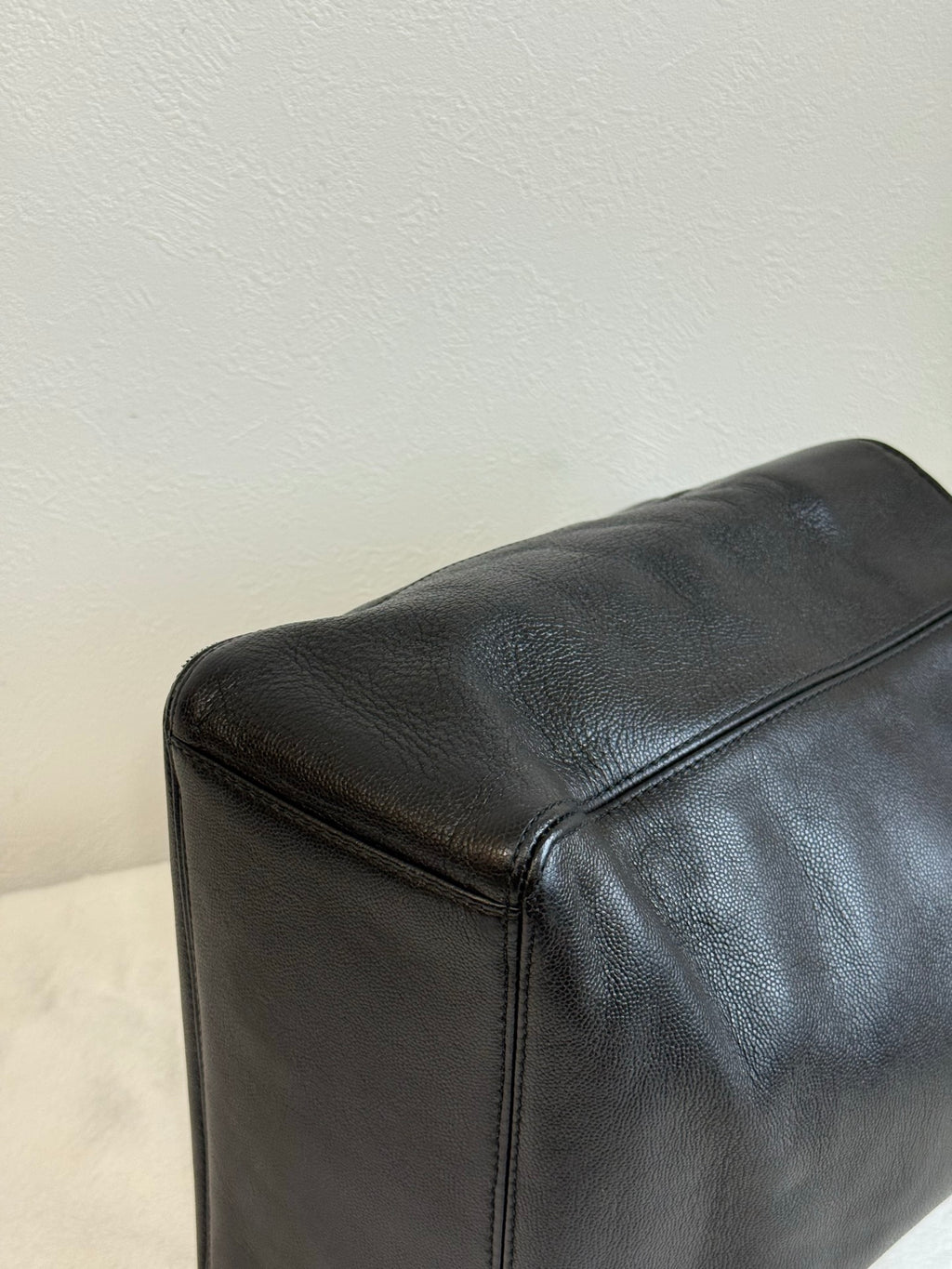 CHANEL Cavier VIvian Totebag