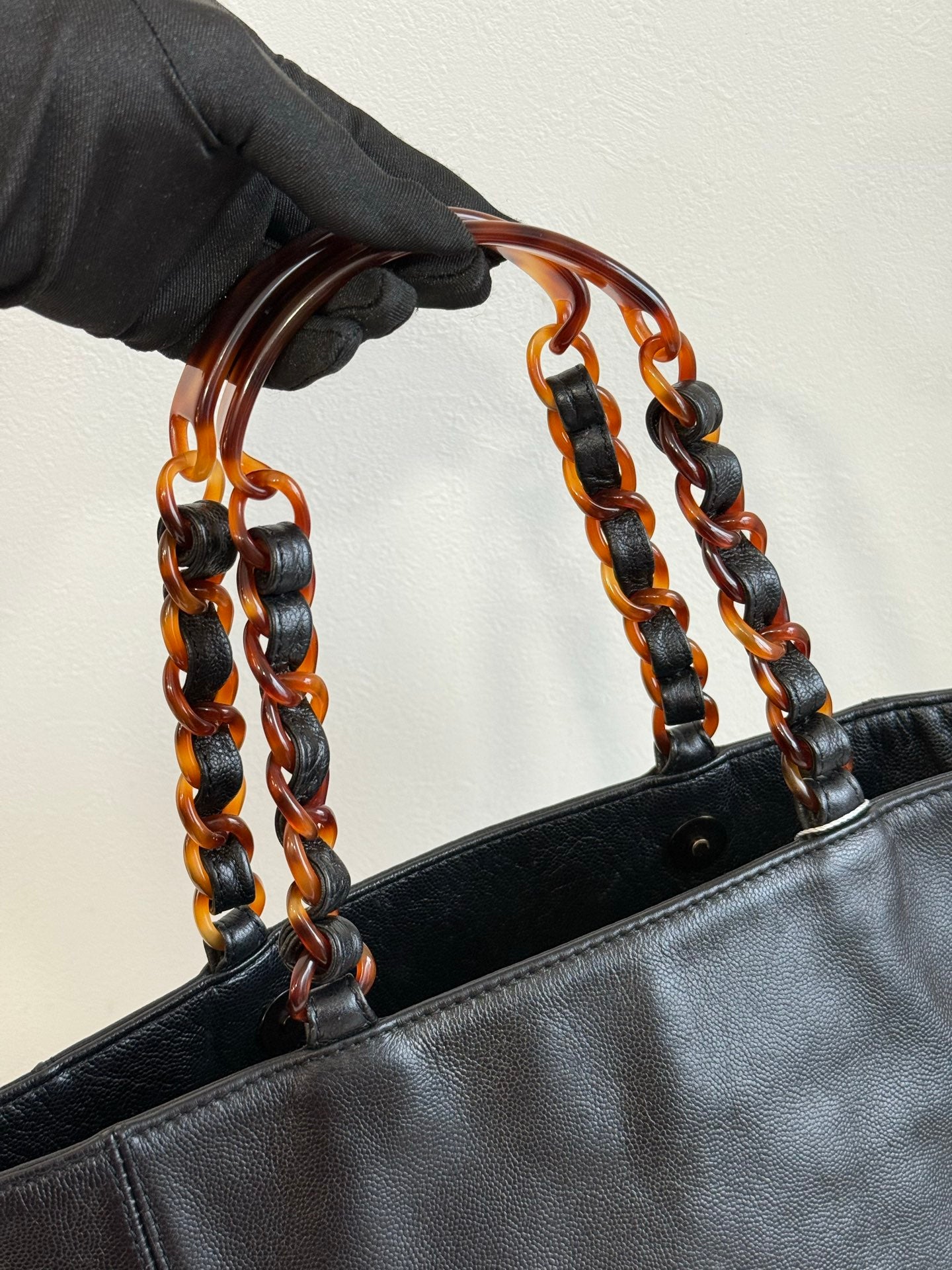 CHANEL Cavier VIvian Totebag