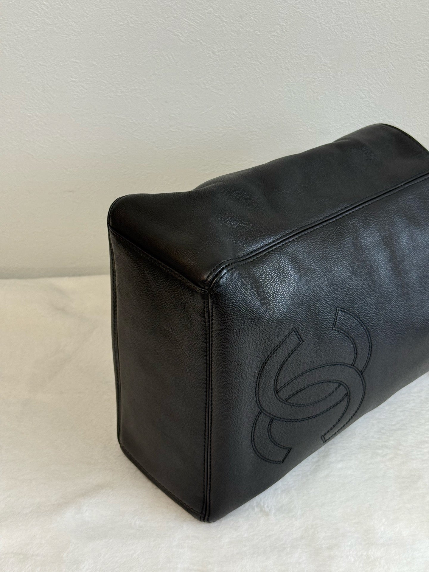 CHANEL Cavier VIvian Totebag
