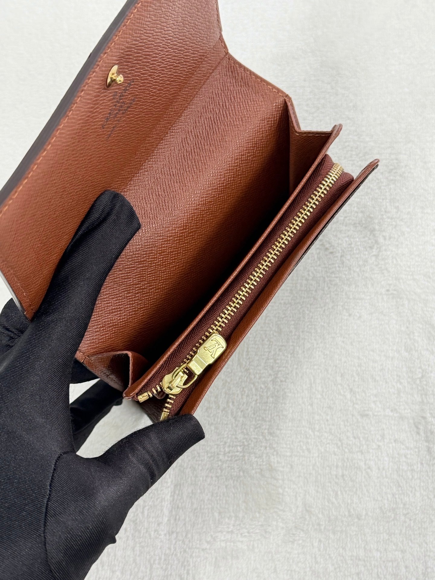 LOUIS VUITTON Monogram Bifold Wallet