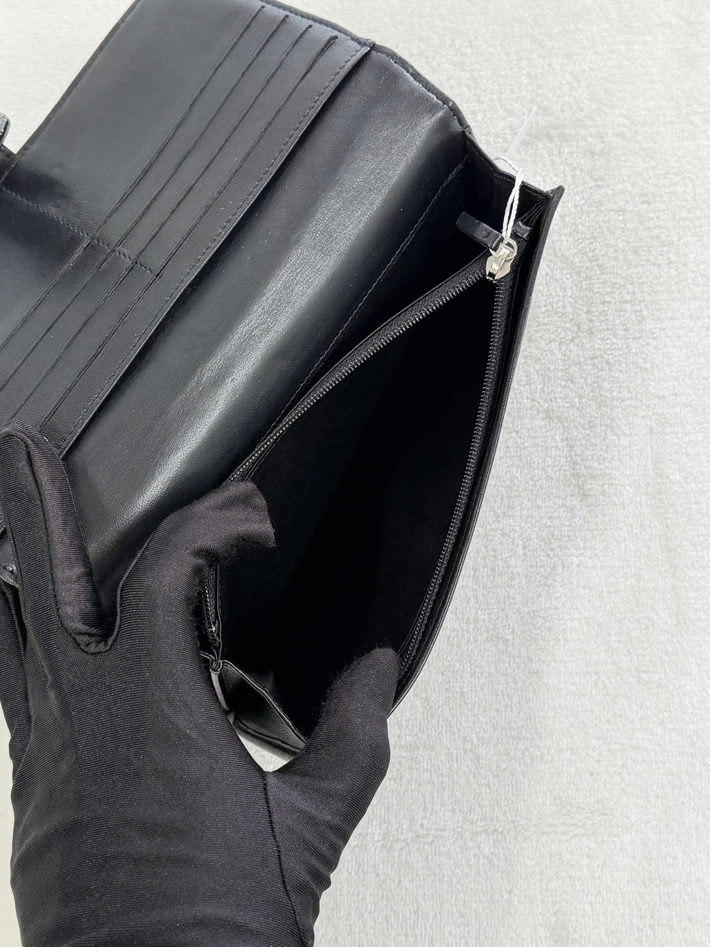 CHANEL Patent Double-C Bifold Wallet
