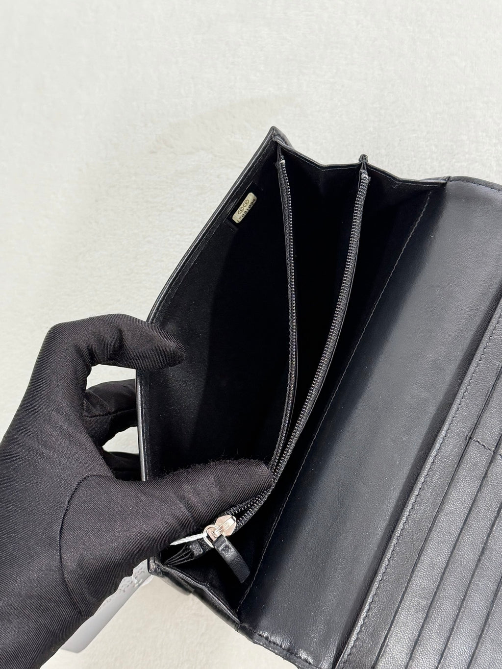 CHANEL Patent Double-C Bifold Wallet