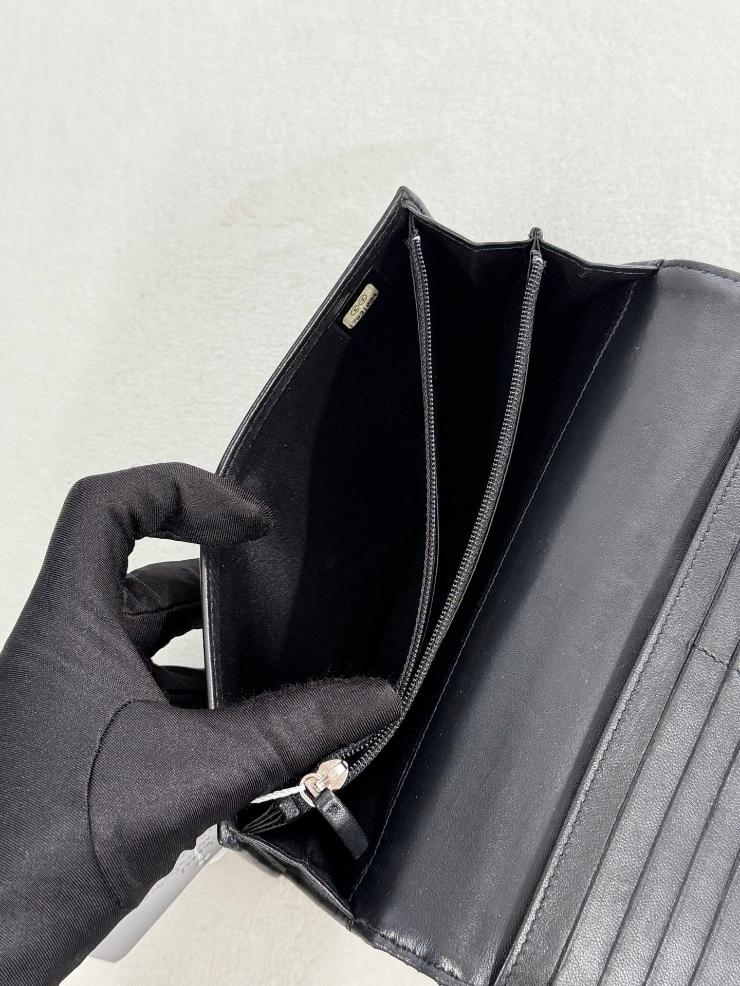 CHANEL Patent Double-C Bifold Wallet