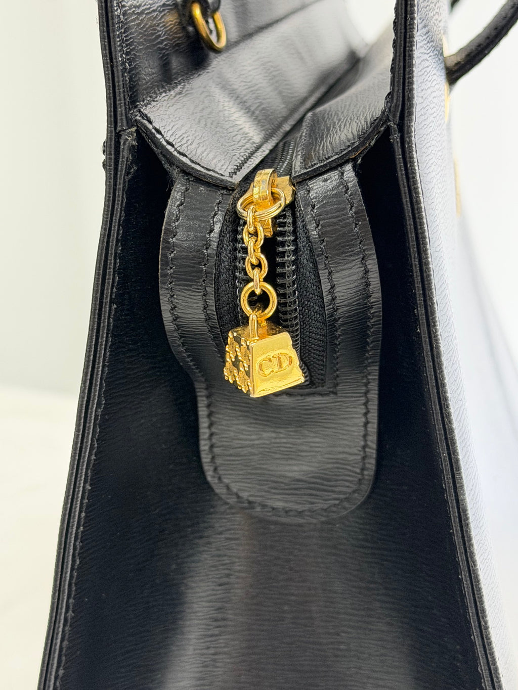CHRISTIAN DIOR Kelly Genuine Handbag